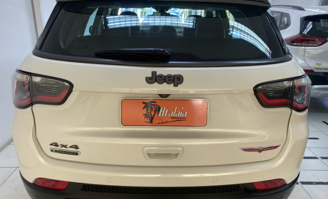 Jeep COMPASS TRAILHAWK 2.0 4x4 Dies. 16V Aut. 2017-3