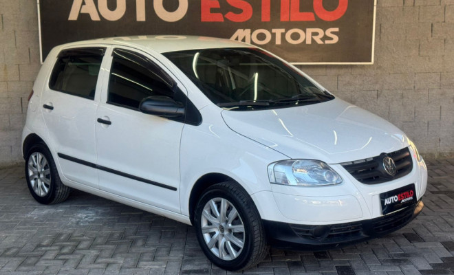 VW - VolksWagen Fox 1.0 Mi Total Flex 8V 5p 2010 Flex