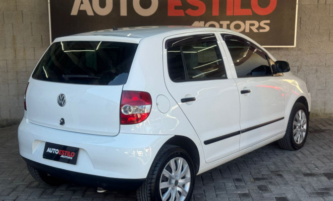 VW - VolksWagen Fox 1.0 Mi Total Flex 8V 5p 2010 Flex-1
