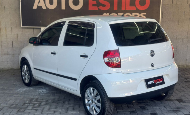 VW - VolksWagen Fox 1.0 Mi Total Flex 8V 5p 2010 Flex-2