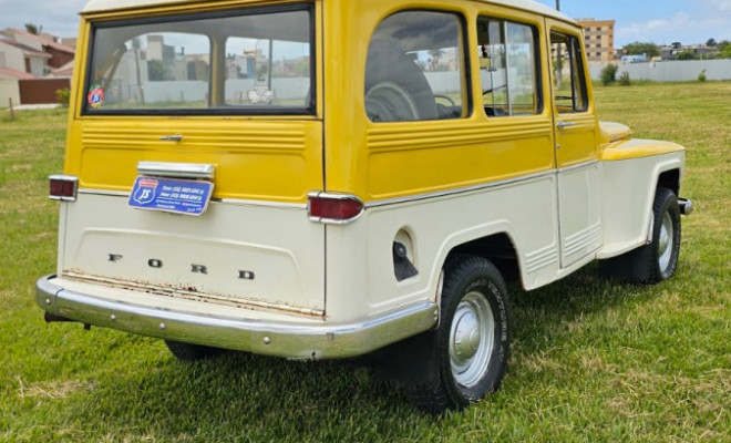 Ford Willys Rural 1973 Gasolina-4