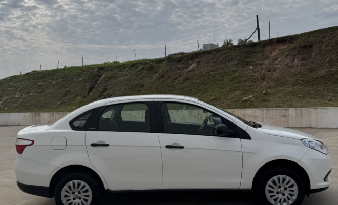 Fiat Grand Siena ATTRACTIVE 1.0 Flex 8V 4p 2018 Flex-1