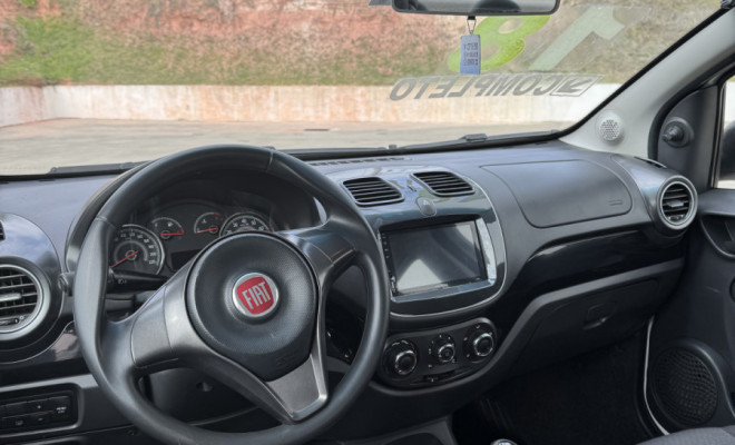 Fiat Grand Siena ATTRACTIVE 1.0 Flex 8V 4p 2018 Flex-4