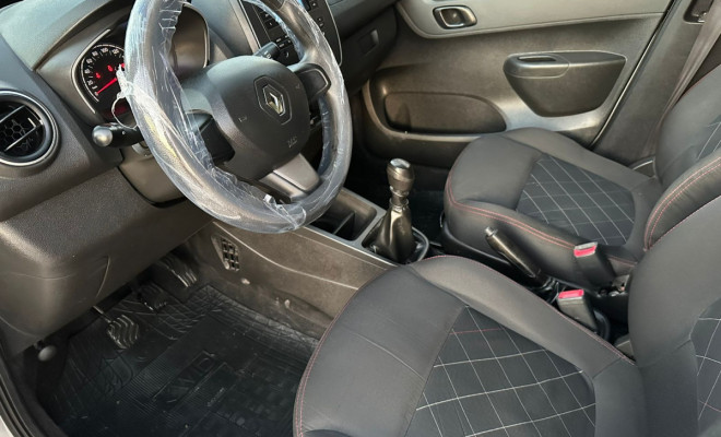 Renault KWID Zen 1.0 Flex - 2020-9