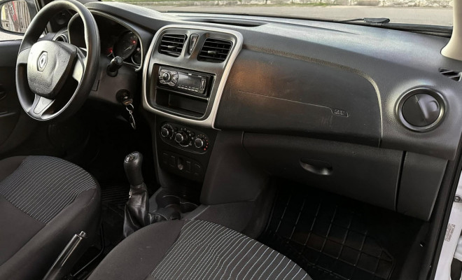 Renault SANDERO Authentique 1.0 Flex - 2018-8