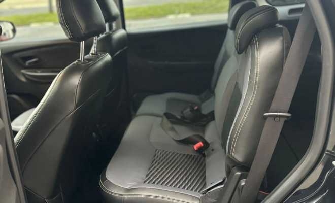 GM - Chevrolet SPIN LTZ 1.8 8V Econo.Flex 5p Aut. 2018 Flex-8