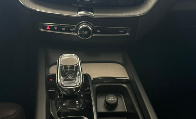 Volvo XC 60 T-8 INSCRIPTION 2.0 (Híbrido) 2020 Elétrico-10