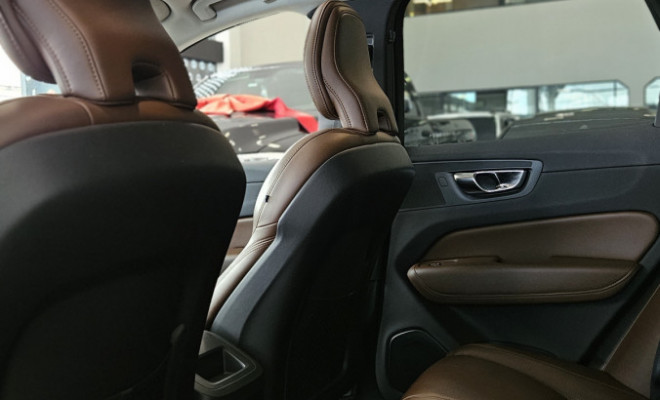 Volvo XC 60 T-8 INSCRIPTION 2.0 (Híbrido) 2020 Elétrico-13