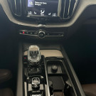 Volvo XC 60 T-8 INSCRIPTION 2.0 (Híbrido) 2020 Elétrico-10