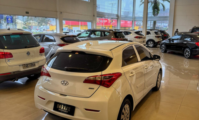 Hyundai HB20 Comf./C.Plus/C.Style 1.0 Flex 12V 2014 Flex-1