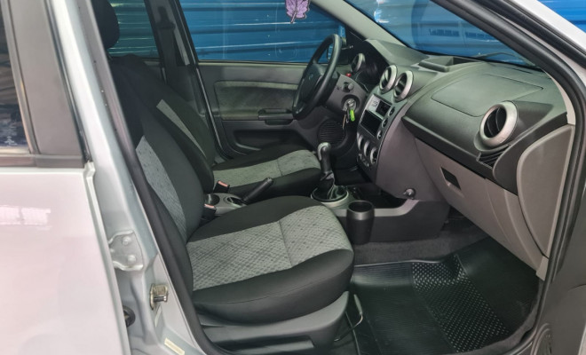 Ford Fiesta SE 1.0 8V Flex 5p 2014 Flex-4