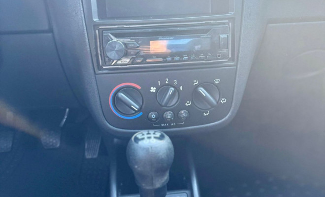 GM - Chevrolet Corsa Hat. Maxx 1.4 8V ECONOFLEX 5p 2010 Flex-8