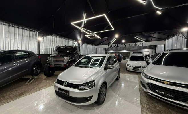 VW - VolksWagen Fox Rock in Rio 1.6 Mi Total Flex 8V 5p 2014 Flex-1