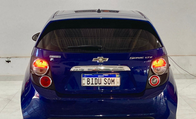 GM - Chevrolet SONIC HB LT 1.6 16V FlexPower 5p Aut. 2013 Flex-15