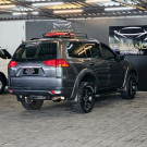 Mitsubishi Pajero DAKAR 3.2 4x4 T.I. Dies. 5p Aut. 2013 Diesel