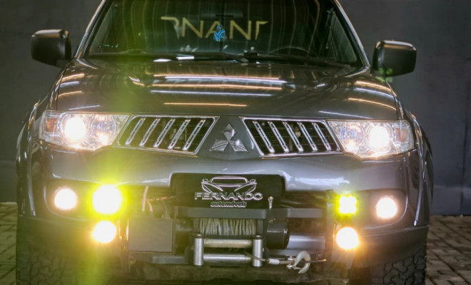 Mitsubishi Pajero DAKAR 3.2 4x4 T.I. Dies. 5p Aut. 2013 Diesel-8