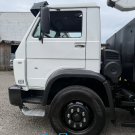 VOLKSWAGEN 13-180 E Constellation 3-Eixos 2p (die.) 2010 Diesel-12