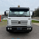 VOLKSWAGEN 13-180 E Constellation 3-Eixos 2p (die.) 2010 Diesel-1
