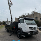 VOLKSWAGEN 13-180 E Constellation 3-Eixos 2p (die.) 2010 Diesel-24