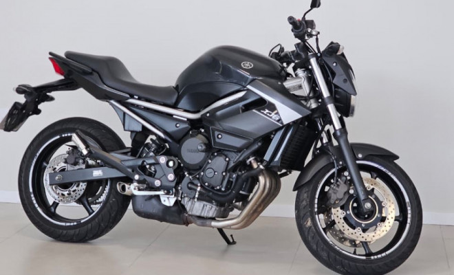 YAMAHA XJ6 N SP 2015 Gasolina-4
