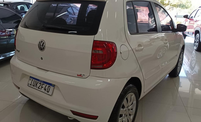 VW - VolksWagen Fox 1.0 Mi Total Flex 8V 5p 2014 Flex-5
