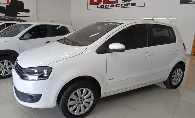 VW - VolksWagen Fox 1.0 Mi Total Flex 8V 5p 2014 Flex