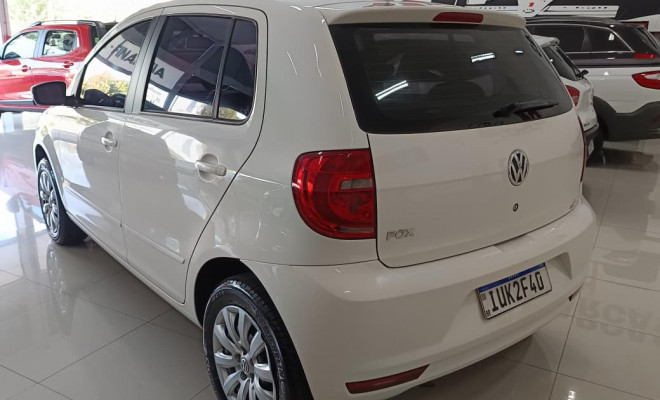 VW - VolksWagen Fox 1.0 Mi Total Flex 8V 5p 2014 Flex-0
