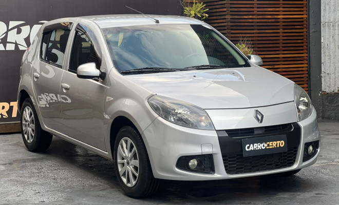 Renault SANDERO Expression 1.6 8V  2014 Flex ótimo custo beneficio-1