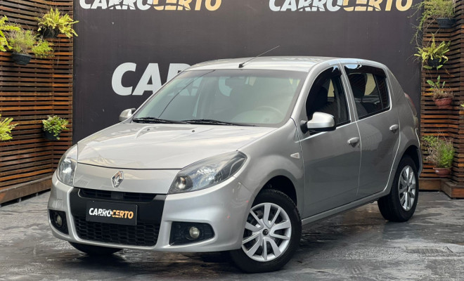 Renault SANDERO Expression 1.6 8V  2014 Flex ótimo custo beneficio