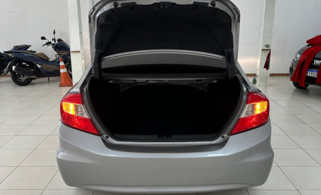 Honda Civic Sedan LXR 2.0 Flexone 16V Aut. 4p 2014 Flex-13