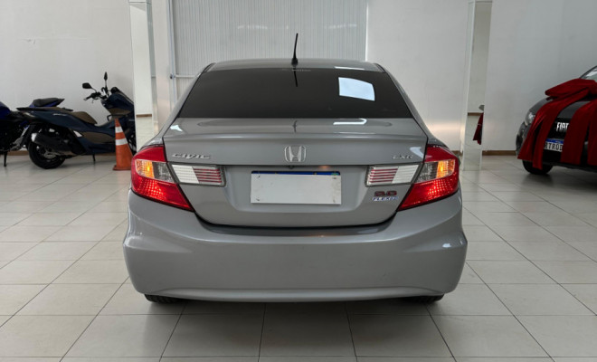 Honda Civic Sedan LXR 2.0 Flexone 16V Aut. 4p 2014 Flex-16