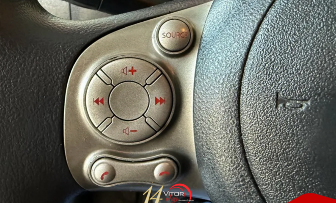 Nissan MARCH SV 1.6 16V Flex Fuel 2014 Flex-5