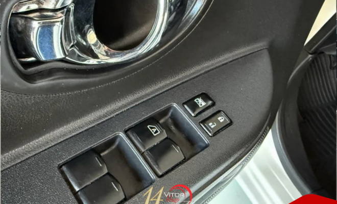 Nissan MARCH SV 1.6 16V Flex Fuel 2014 Flex-1