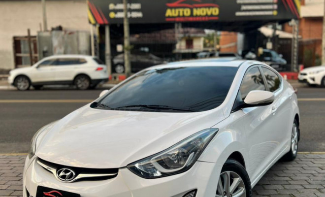 Hyundai Elantra GLS 2.0 16V Flex Aut. 2015 Flex-17
