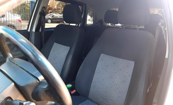 Ford Fiesta 1.6 8V Flex/Class 1.6 8V Flex 5p 2013 Flex-5