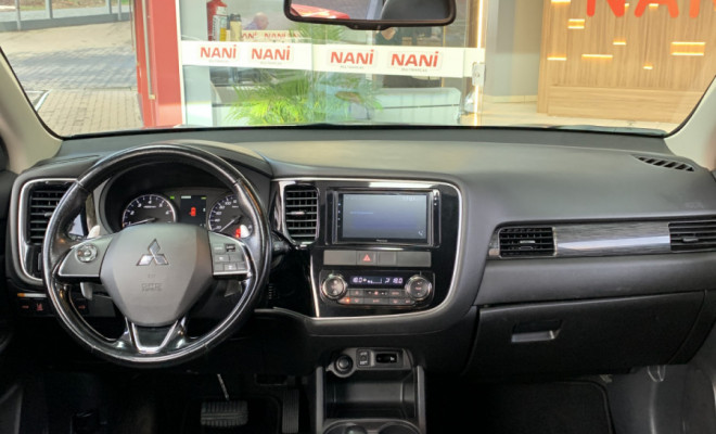Mitsubishi OUTLANDER 3.0/ GT 3.0 V6 Aut. 2016 Flex-7