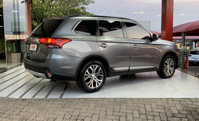 Mitsubishi OUTLANDER 3.0/ GT 3.0 V6 Aut. 2016 Flex-2