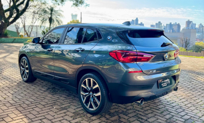 BMW X2 SDRIVE 20i 2.0/2.0 TB A. Flex 16V Aut 2019 Flex-12