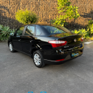 Fiat Grand Siena ATTRAC. 1.4 EVO F.Flex 8V 2013 Flex-10