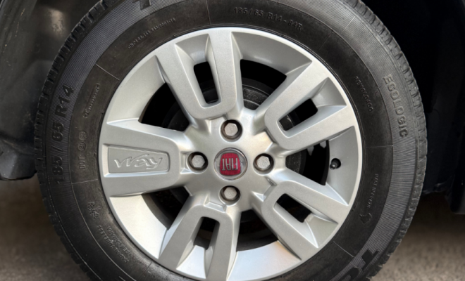 Fiat Grand Siena ATTRAC. 1.4 EVO F.Flex 8V 2013 Flex-14