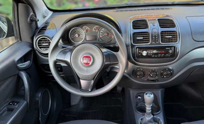 Fiat Grand Siena ATTRAC. 1.4 EVO F.Flex 8V 2013 Flex-5
