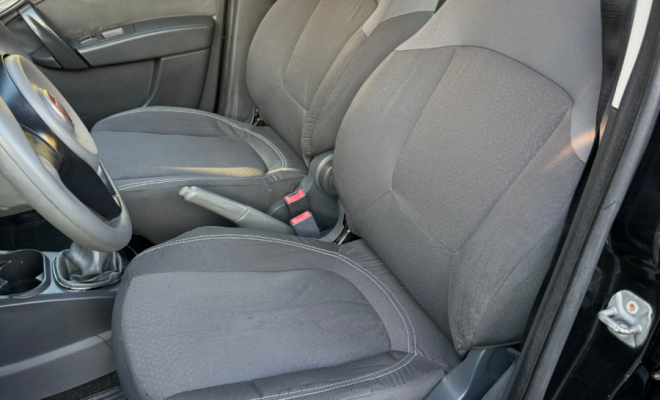 Fiat Grand Siena ATTRAC. 1.4 EVO F.Flex 8V 2013 Flex-7