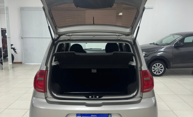 VW - VolksWagen Fox 1.0 Mi Total Flex 8V 5p 2014 Flex-9