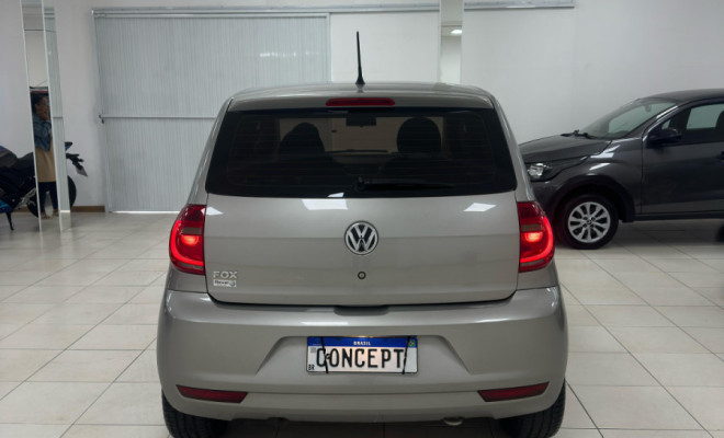 VW - VolksWagen Fox 1.0 Mi Total Flex 8V 5p 2014 Flex-7