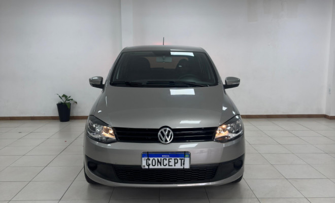 VW - VolksWagen Fox 1.0 Mi Total Flex 8V 5p 2014 Flex-0