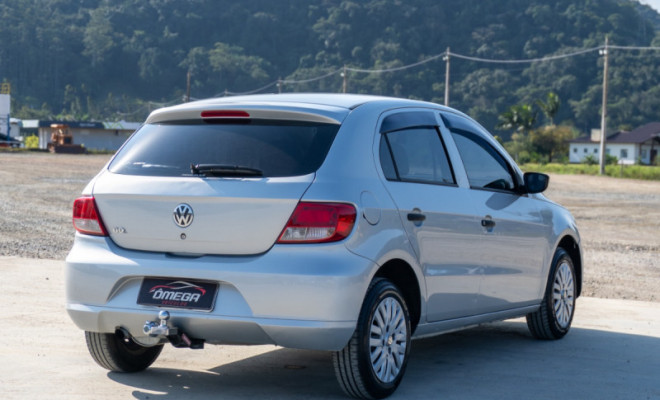 VW - VolksWagen Gol (novo) 1.0 Mi Total Flex 8V 4p 2010 Flex-0