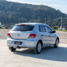 VW - VolksWagen Gol (novo) 1.0 Mi Total Flex 8V 4p 2010 Flex-0