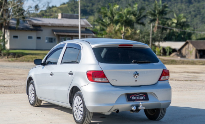 VW - VolksWagen Gol (novo) 1.0 Mi Total Flex 8V 4p 2010 Flex-3