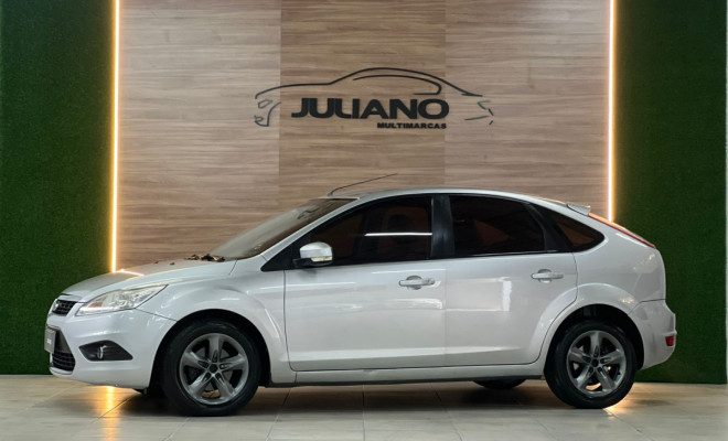 Ford Focus 2.0 16V/SE/SE Plus Flex 5p Aut. 2011 Flex-0