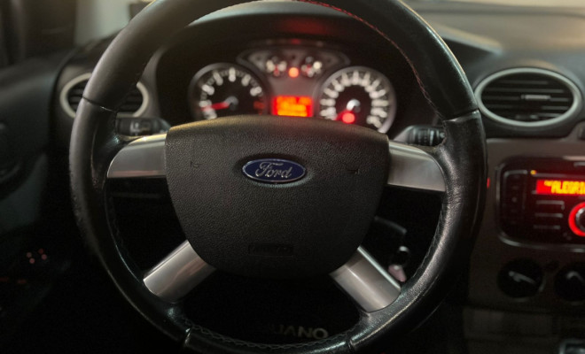 Ford Focus 2.0 16V/SE/SE Plus Flex 5p Aut. 2011 Flex-7